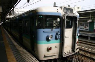 ローカル電車